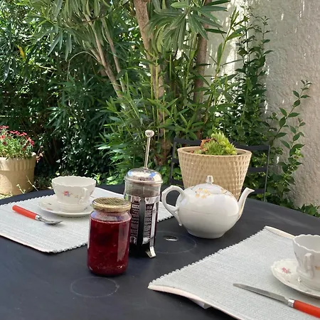 La Tarente * Montfrin