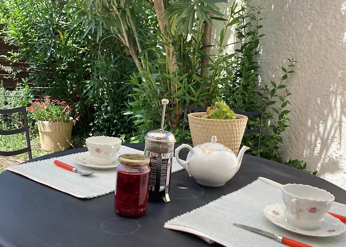 La Tarente * Montfrin